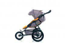 Fotografia obrotowa wózka dziecięcego